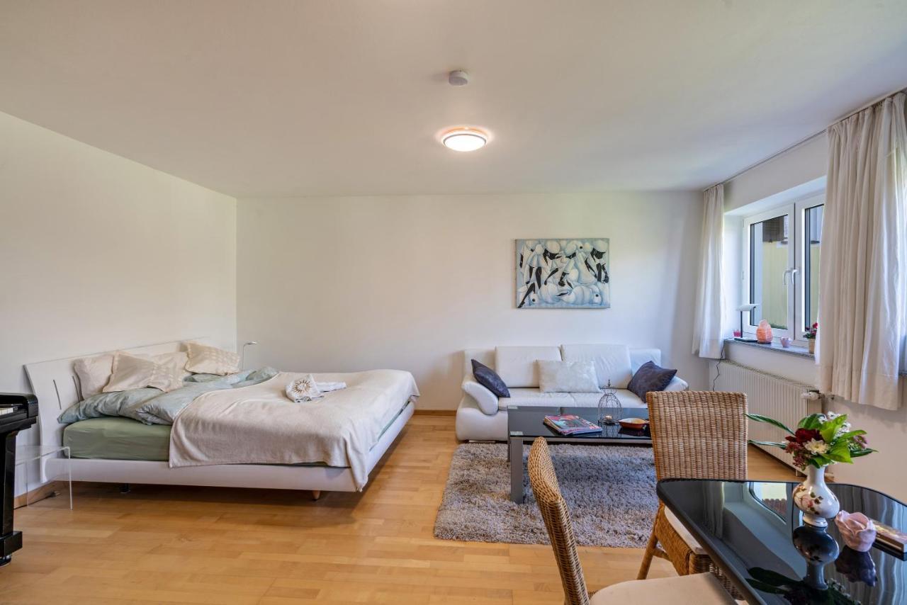 Appartment Piano Oberhaching Exteriör bild