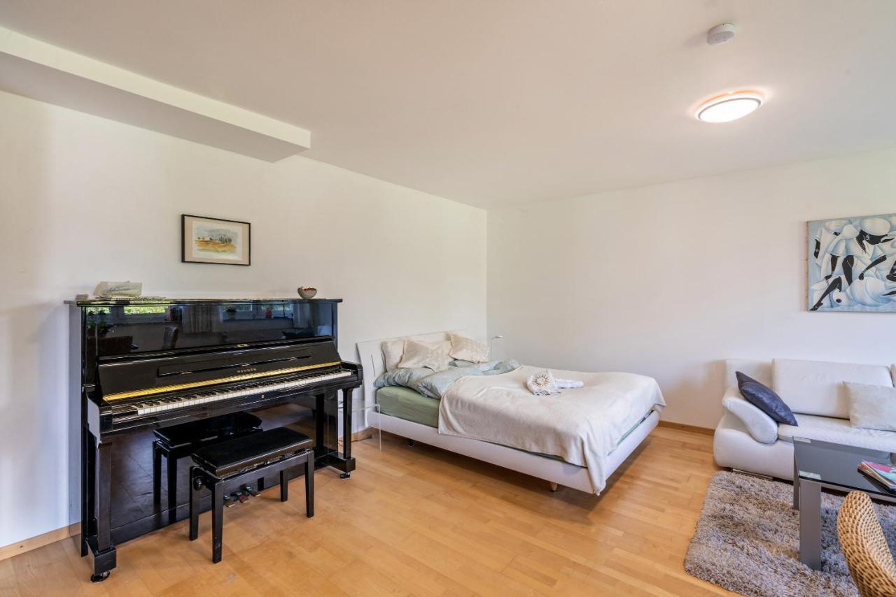 Appartment Piano Oberhaching Exteriör bild